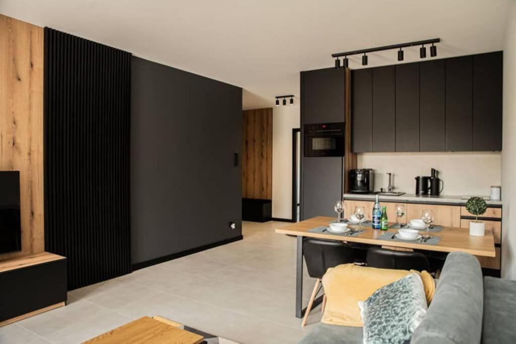 Apartament Twierdza Z Widokiem Na Jezioro Ostroda Exterior photo