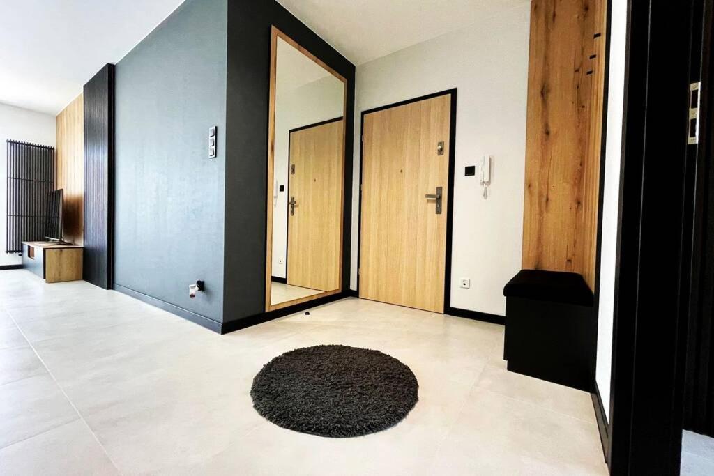 Apartament Twierdza Z Widokiem Na Jezioro Ostroda Exterior photo