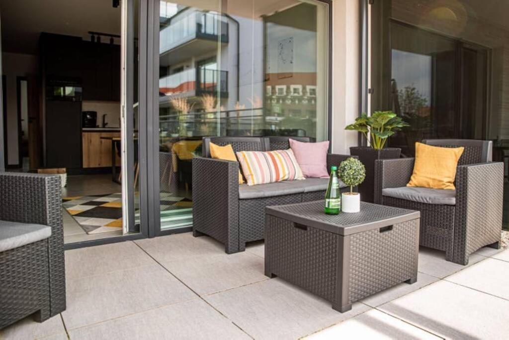 Apartament Twierdza Z Widokiem Na Jezioro Ostroda Exterior photo